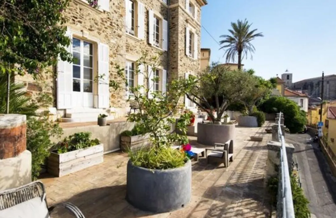Castel Pierre Lisse-1