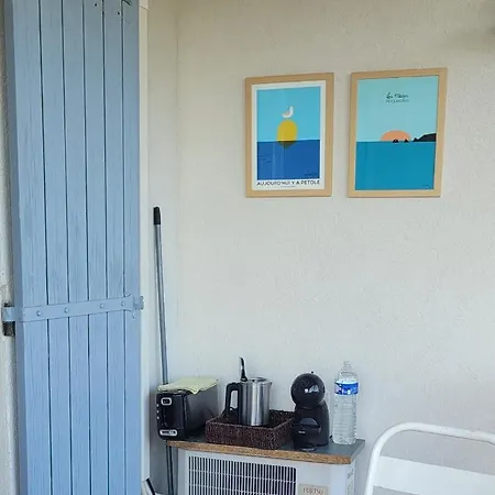 Chambre confortable vue sur mer-2
